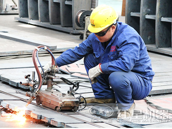 1100tph反擊石子破碎機(jī)匠心制造更耐用